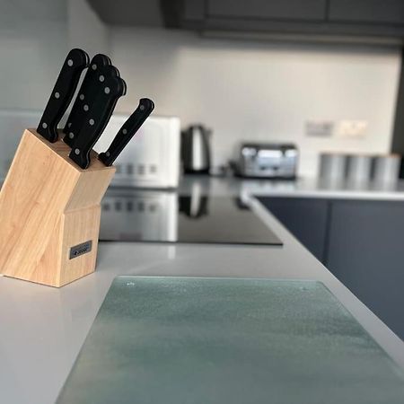 Stunning One Bedroom Apartment In Old Trafford 맨체스터 외부 사진